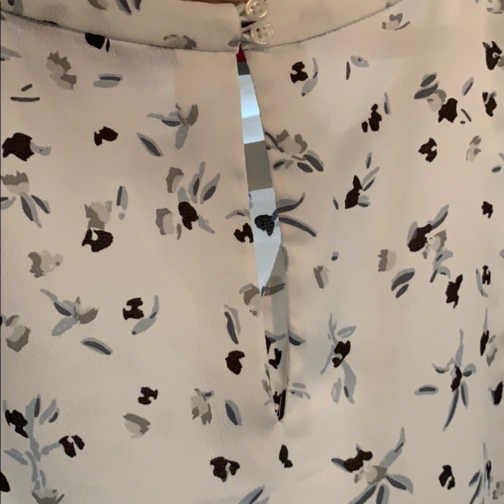 Blouse - Picture 4 of 4